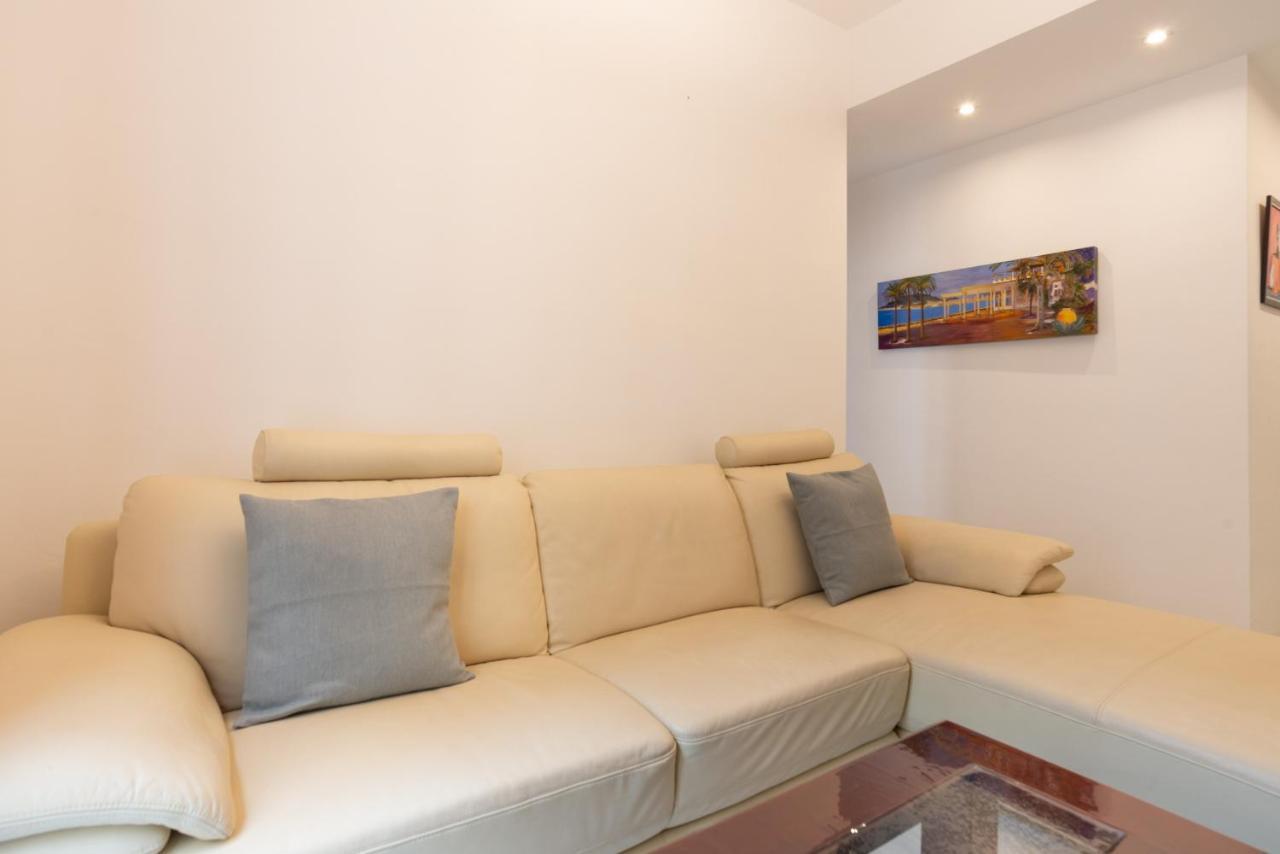 Urbe10 Marin Garcia 2 Bedrooms Apartment Malaga Zewnętrze zdjęcie